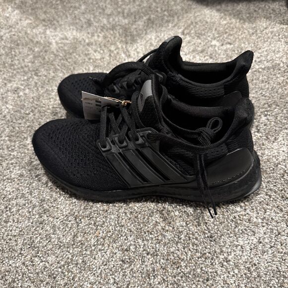Adidas UltraBoost 1.0 Women’s Black Size 6 - Picture 2 of 5